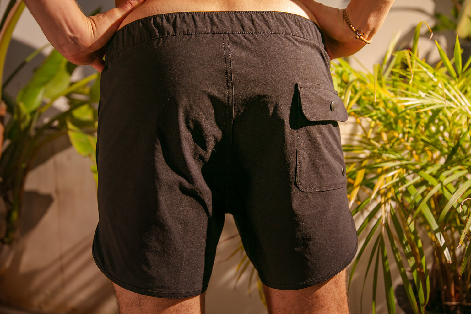 Sombra Térmica — Tropical Hybrid Boardshort — TCR Aquatech™ Technical Nylon