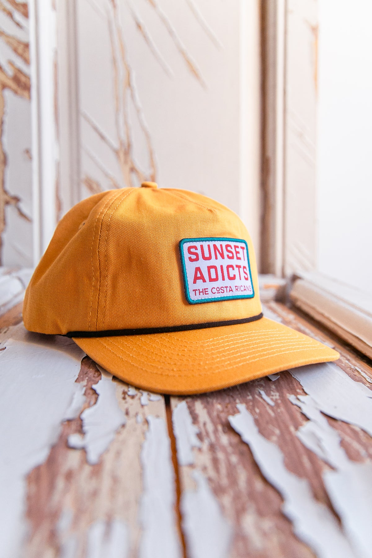 Sunset Adicts Retro-Cap