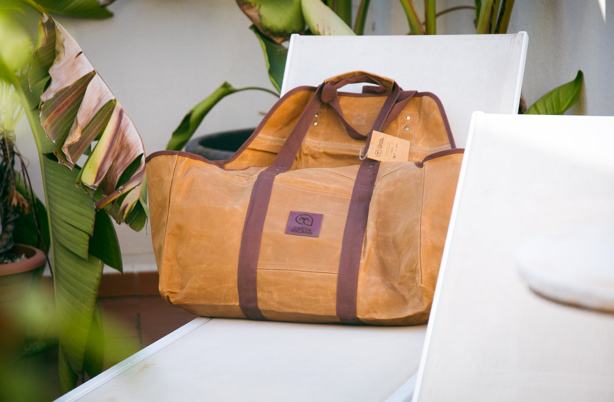 Bosque Seco XL Tote Bag