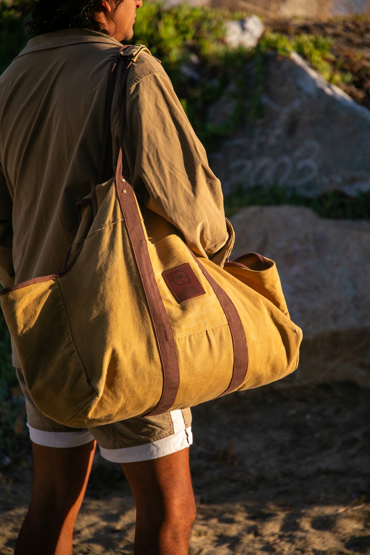 Bosque Seco XL Tote Bag